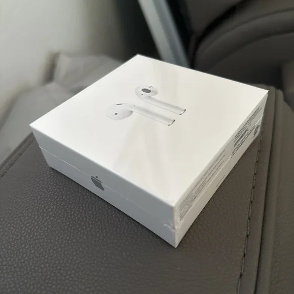 Apple AirPods with Charging Case - White
